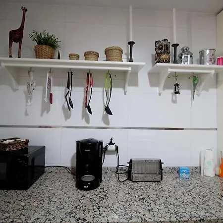 Amplio Piso Con Parking Y Piscina Cerca Del Mar *